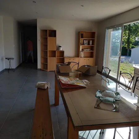La Maison Du Village * Rouillac (Charente)